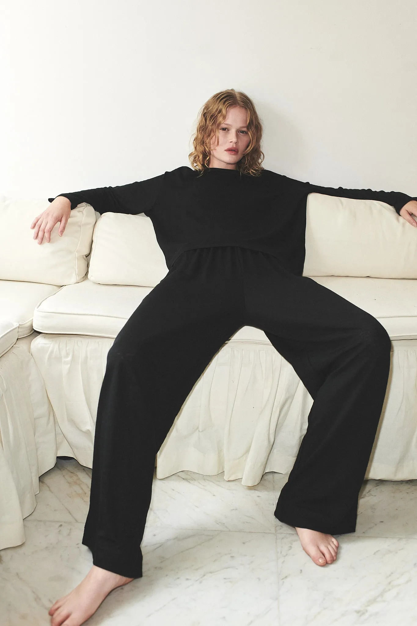 soft long sleeve top - black