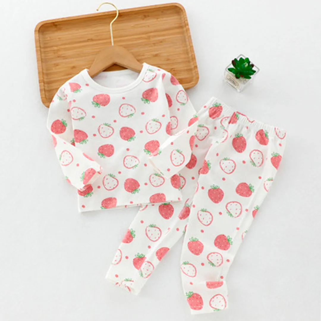 White Strawberries print 2 piece Pajama set